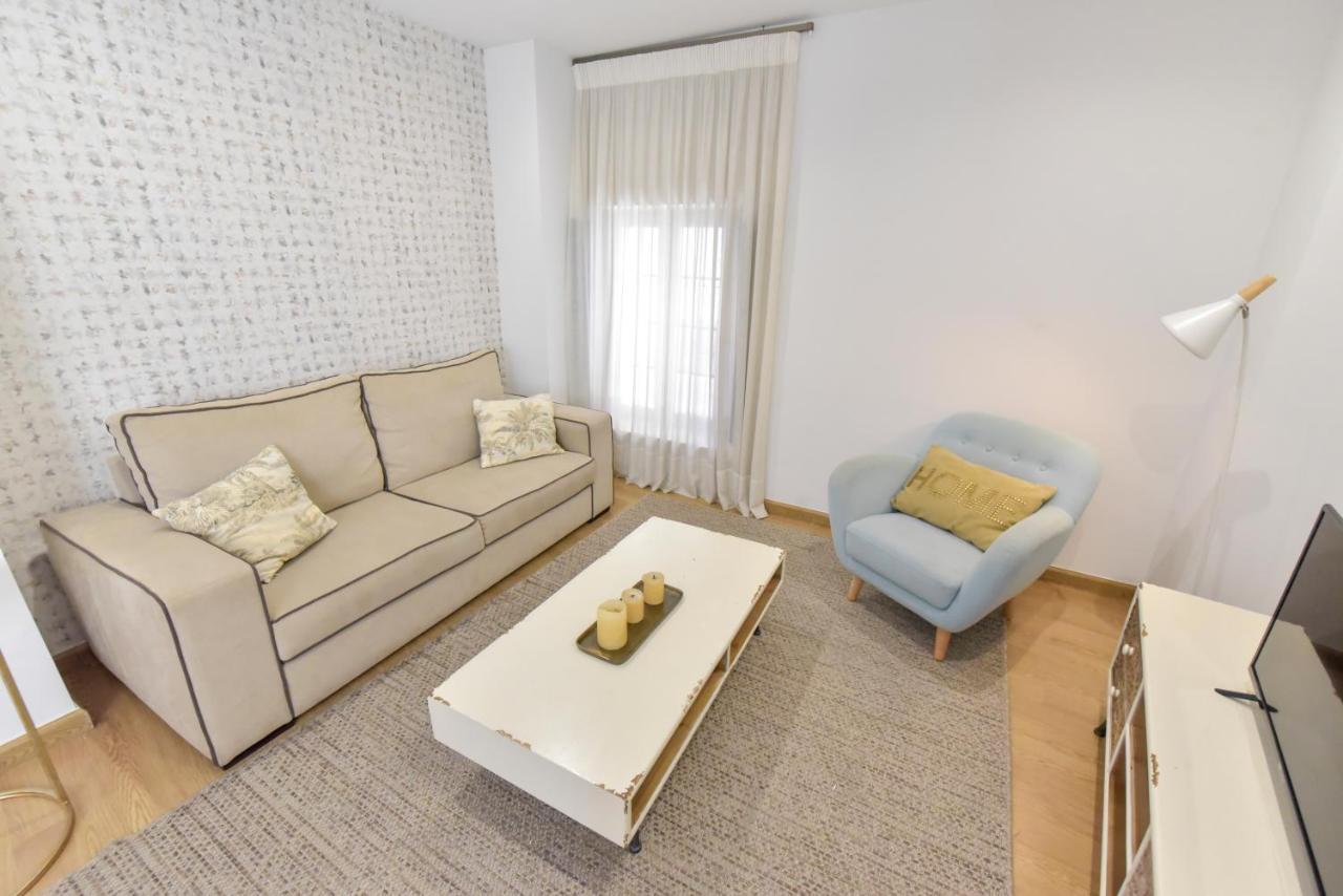 New! Retro In Neighbourhood Apartamento Sevilha